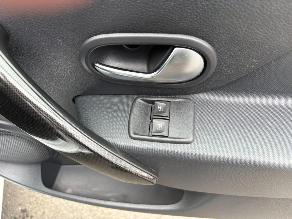 Dacia Sandero 0.9 Tce Essential White #26