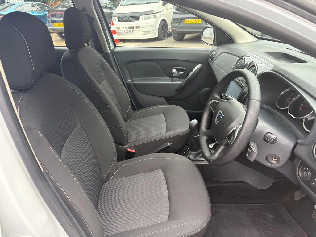 Dacia Sandero 0.9 Tce Essential White #9