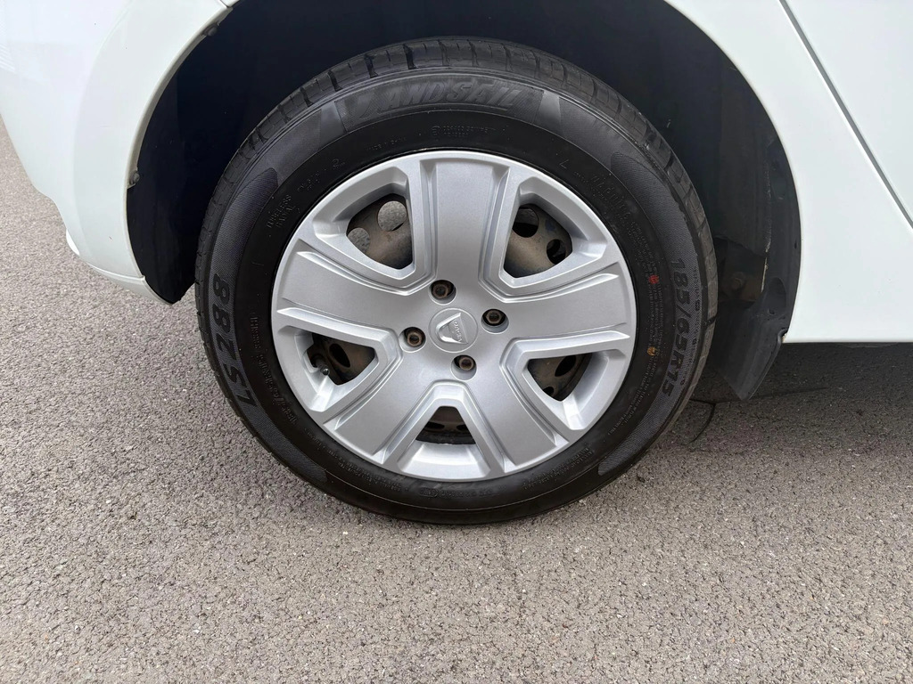 Dacia Sandero 0.9 Tce Essential White #32