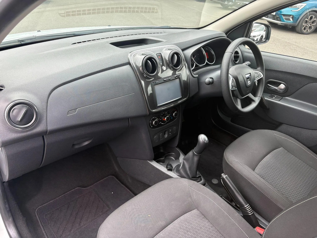 Dacia Sandero 0.9 Tce Essential White #13