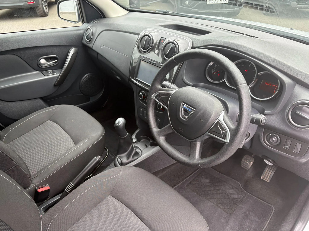 Dacia Sandero 0.9 Tce Essential White #10