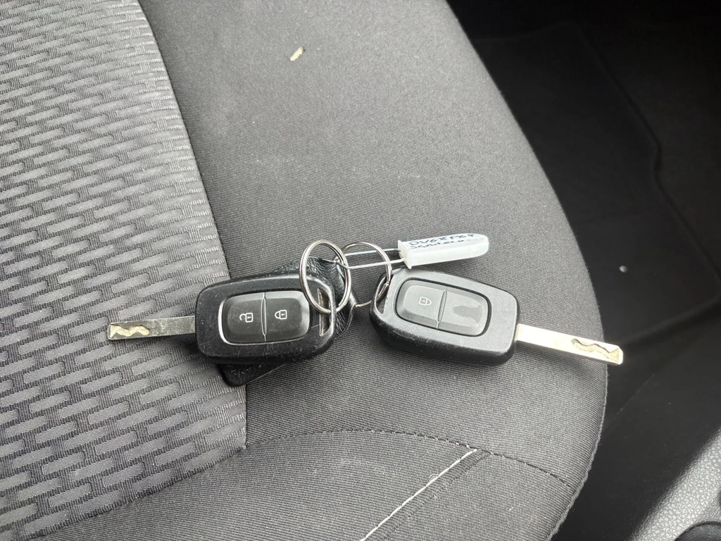 Dacia Sandero 0.9 Tce Essential White #36