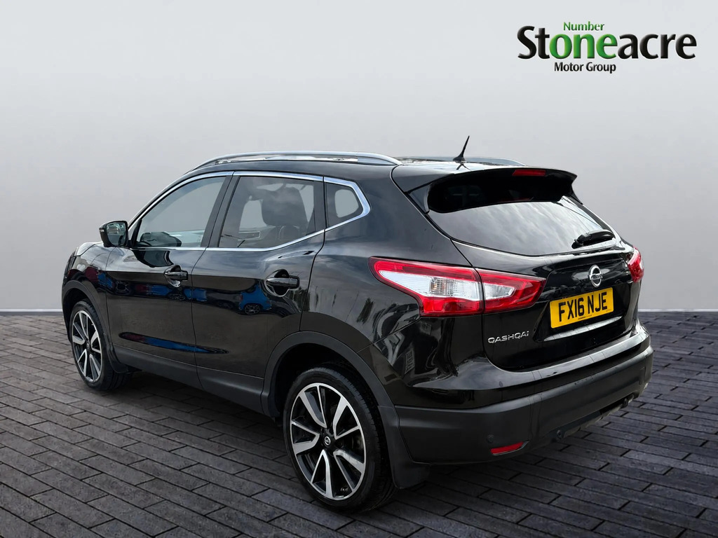 Nissan Qashqai Tekna Dci Silver #4