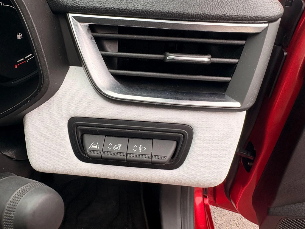 Renault Clio Clio 1.0 Tce 90 Iconic Edition Hatchback White #19