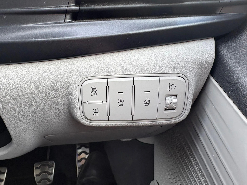 Hyundai Bayon Premium Grey #15
