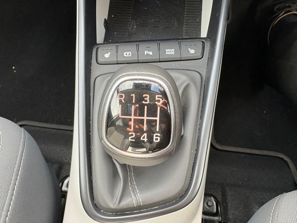 Hyundai Bayon Premium Grey #10