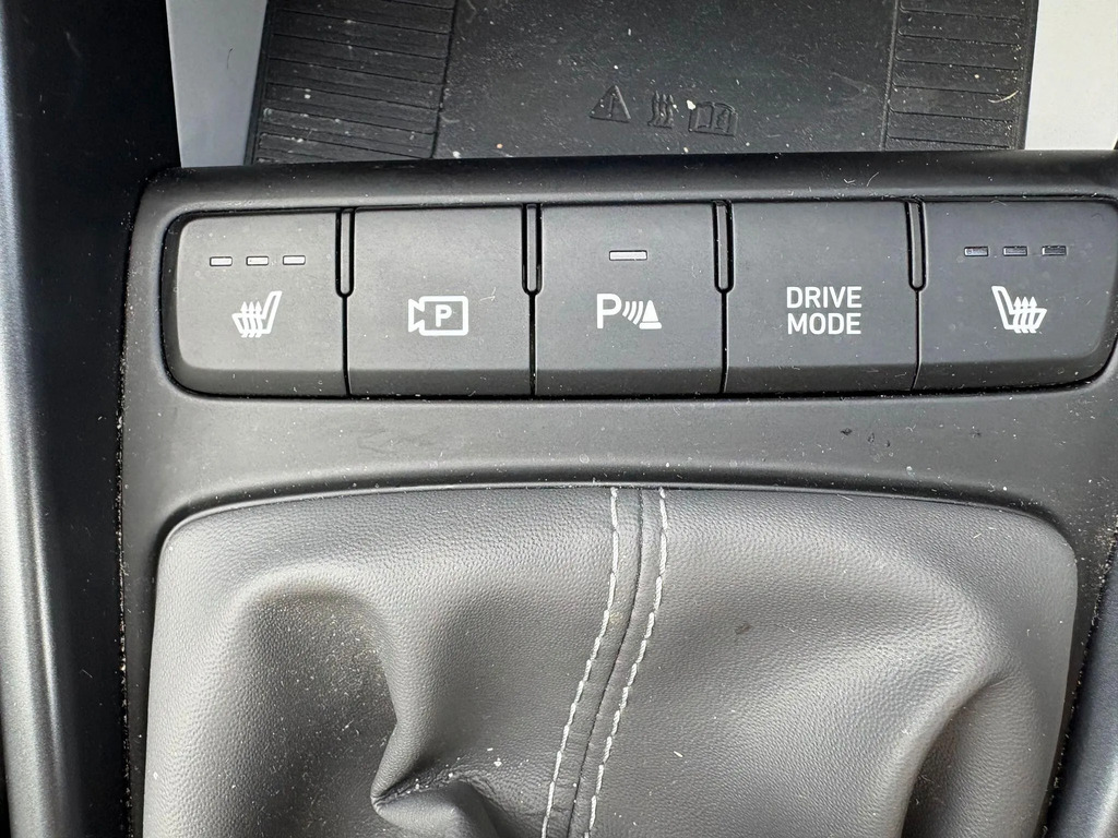 Hyundai Bayon Premium Grey #16