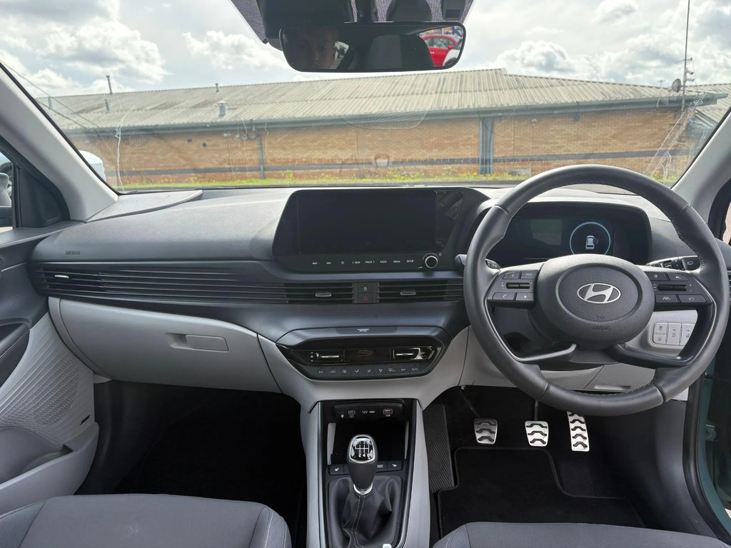 Hyundai Bayon Premium Grey #9