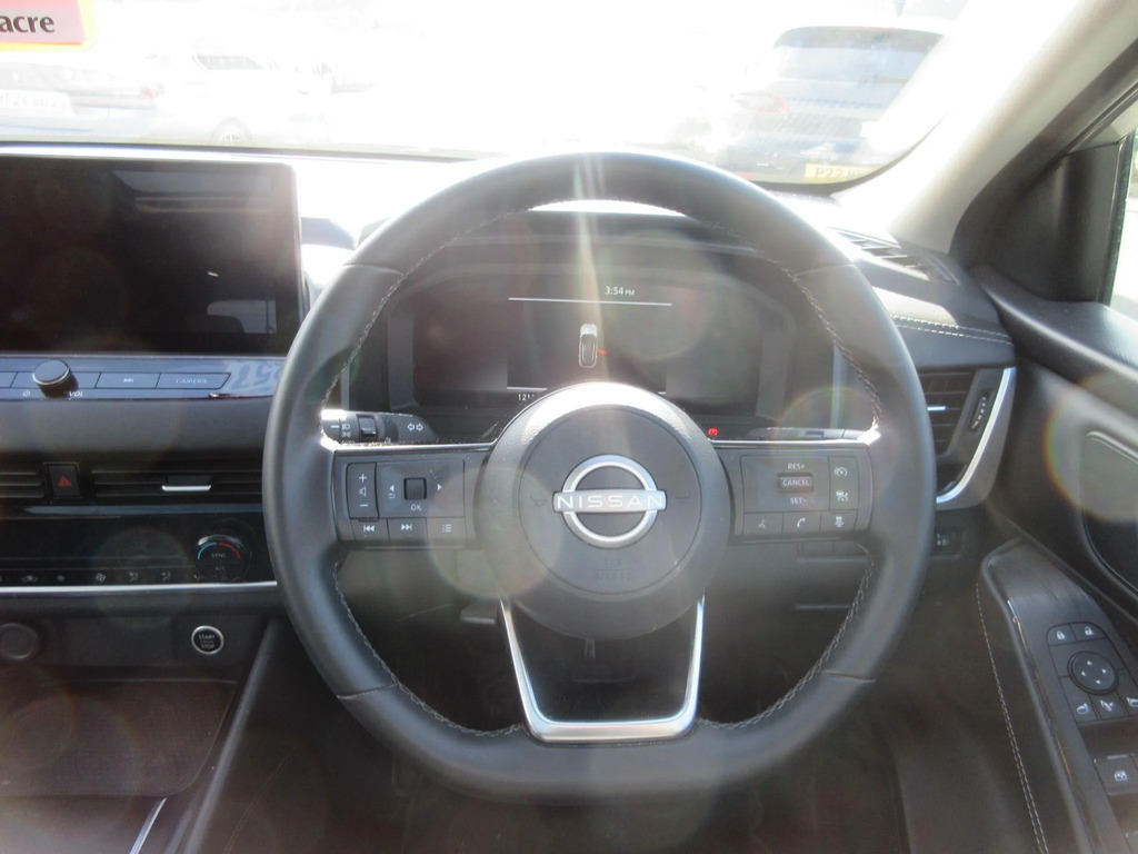 Nissan Qashqai Tekna Silver #41