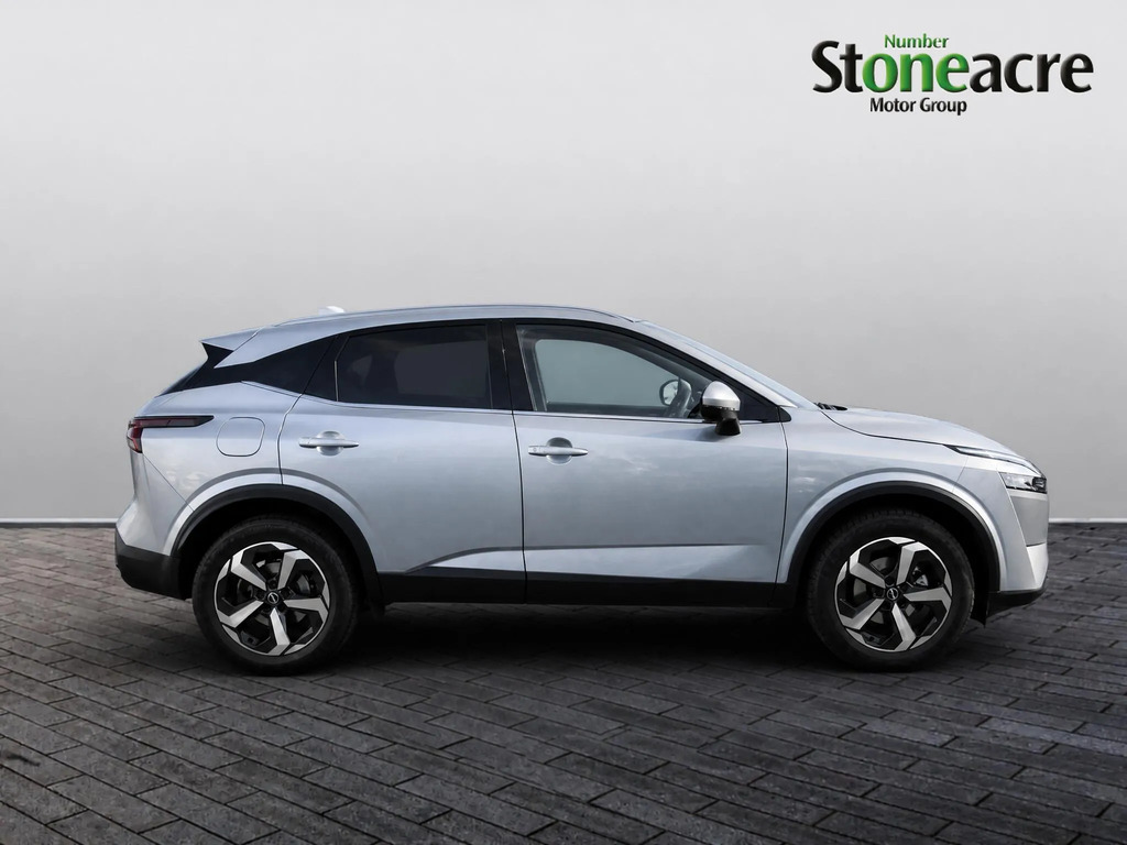Nissan Qashqai Tekna Silver #7
