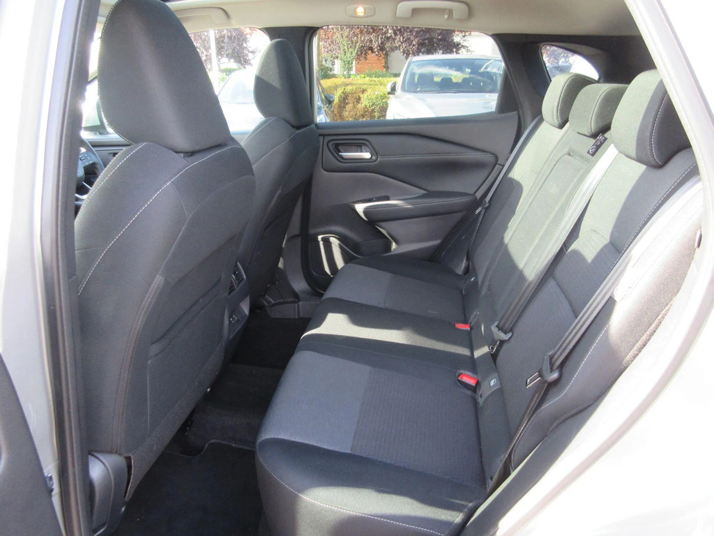 Nissan Qashqai Tekna Silver #14