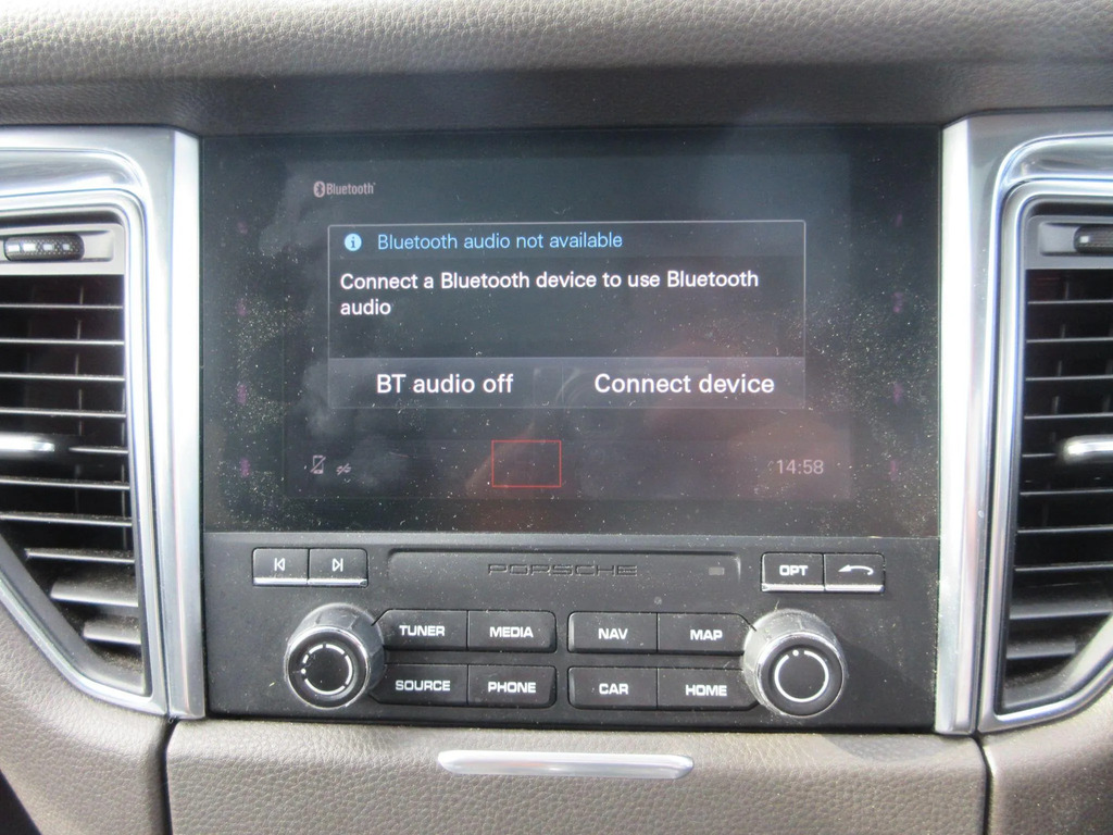 Porsche Macan Estate 3.0 Black #26