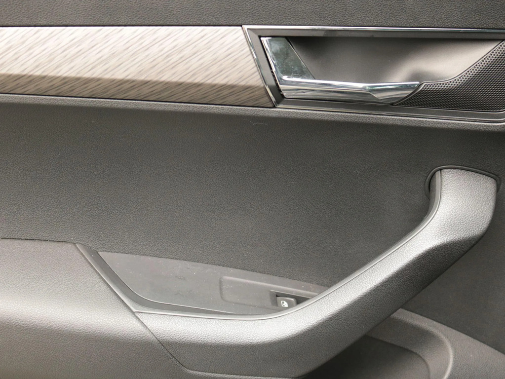 Skoda Karoq Suv Grey #27