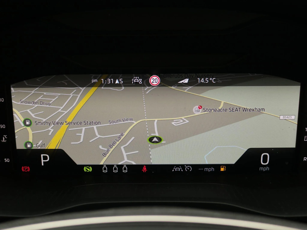 Skoda Karoq Suv Grey #16
