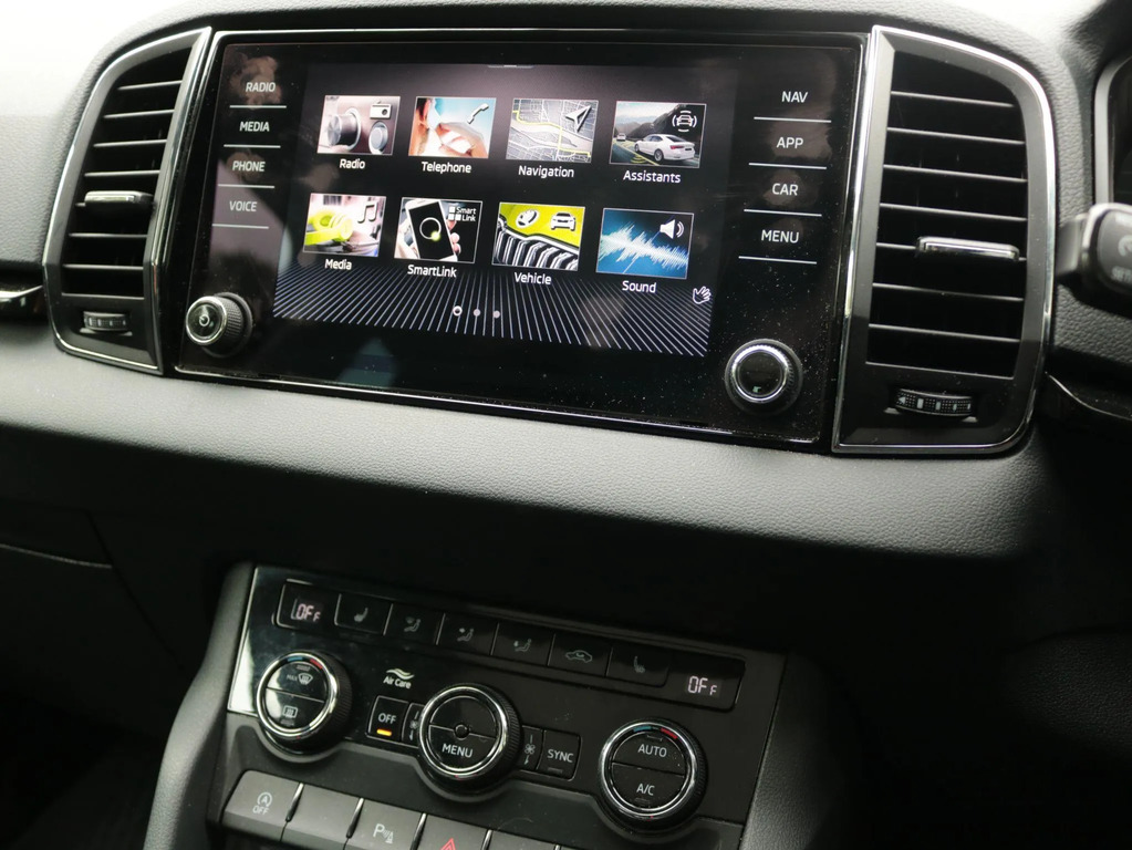 Skoda Karoq Suv Grey #18