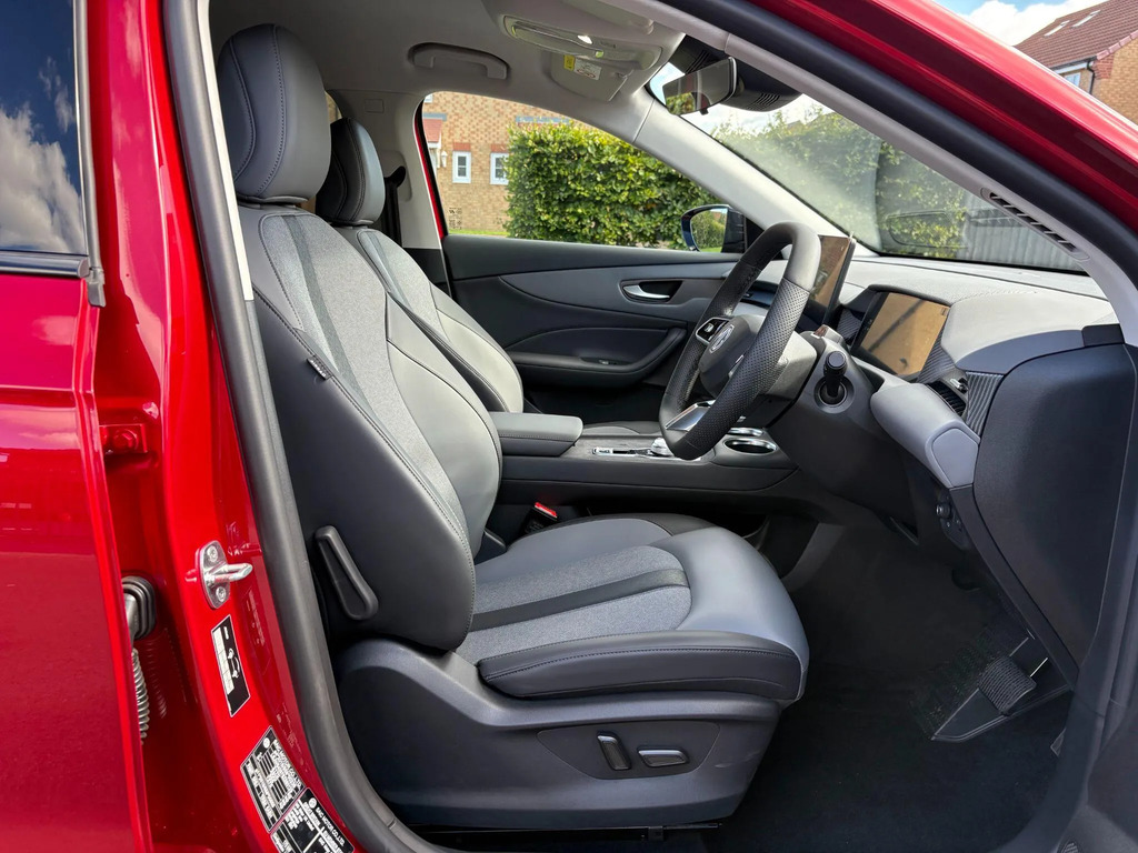 MG MGS5 170Kw Trophy Ev Long Range 64Kwh Black #22
