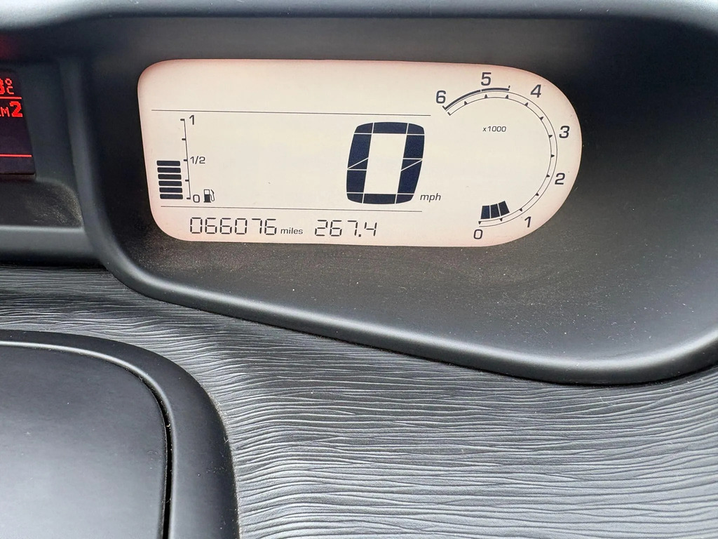 Citroen C3 Picasso Platinum White #22