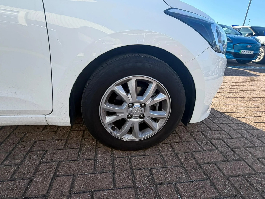 Hyundai I20 1.2 Se Black #18