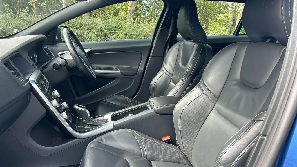 Volvo V60 D3 Business Edition Grey #11
