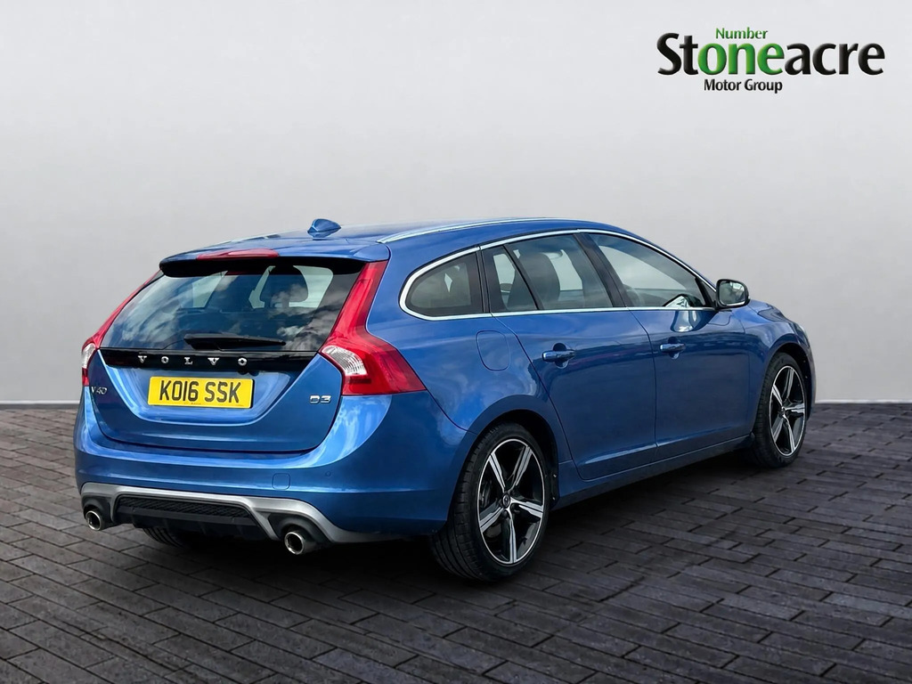 Volvo V60 2.0 D3 R-design Lux Nav Euro 6 Ss  #2