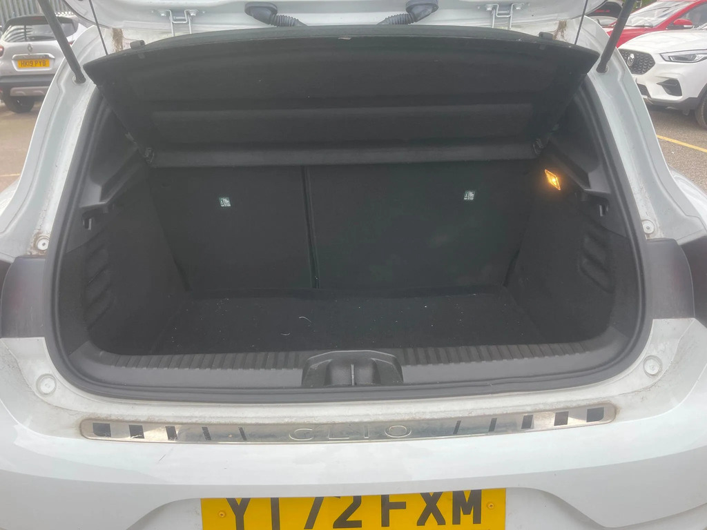 Renault Clio 1.0 Tce Iconic Hatchback  #11
