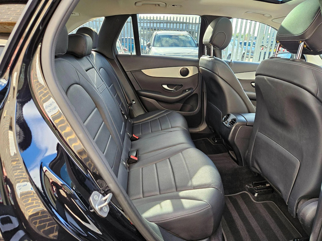 Mercedes-Benz GLC Class 2.1 Glc220d Amg Line White #16