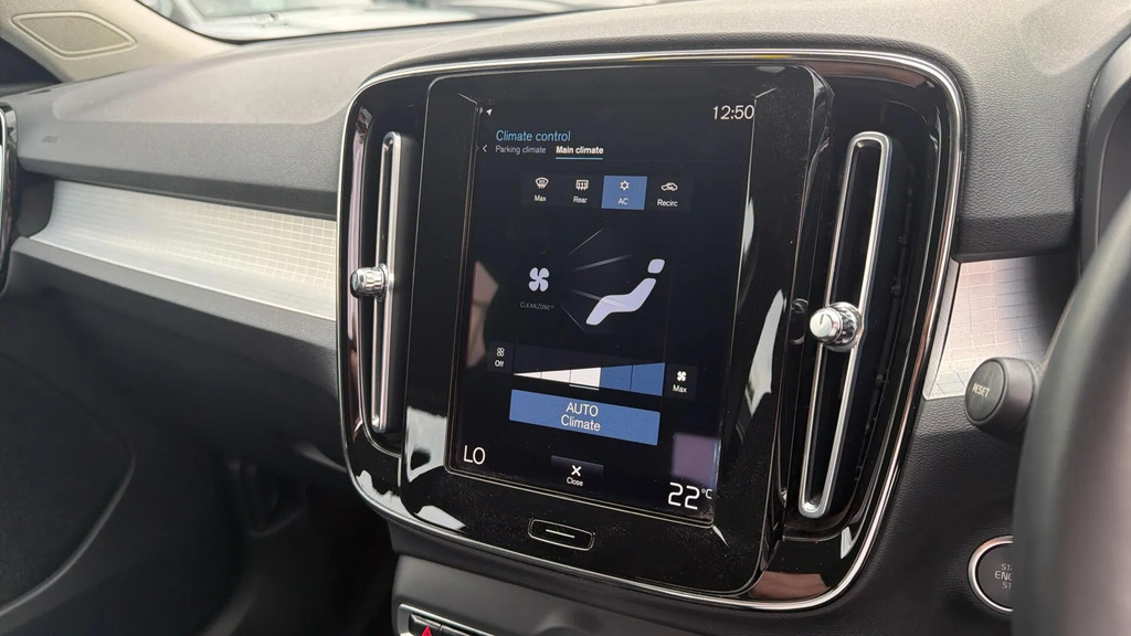 Volvo XC40 2L Inscription Blue #19