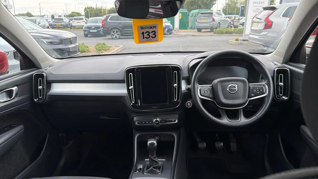 Volvo XC40 1.5 T3 163 Momentum  #5