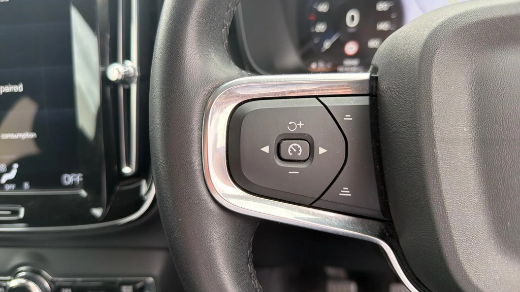 Volvo XC40 2L Inscription Blue #15