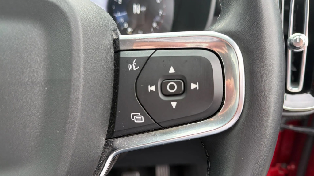 Volvo XC40 2L Inscription Blue #16