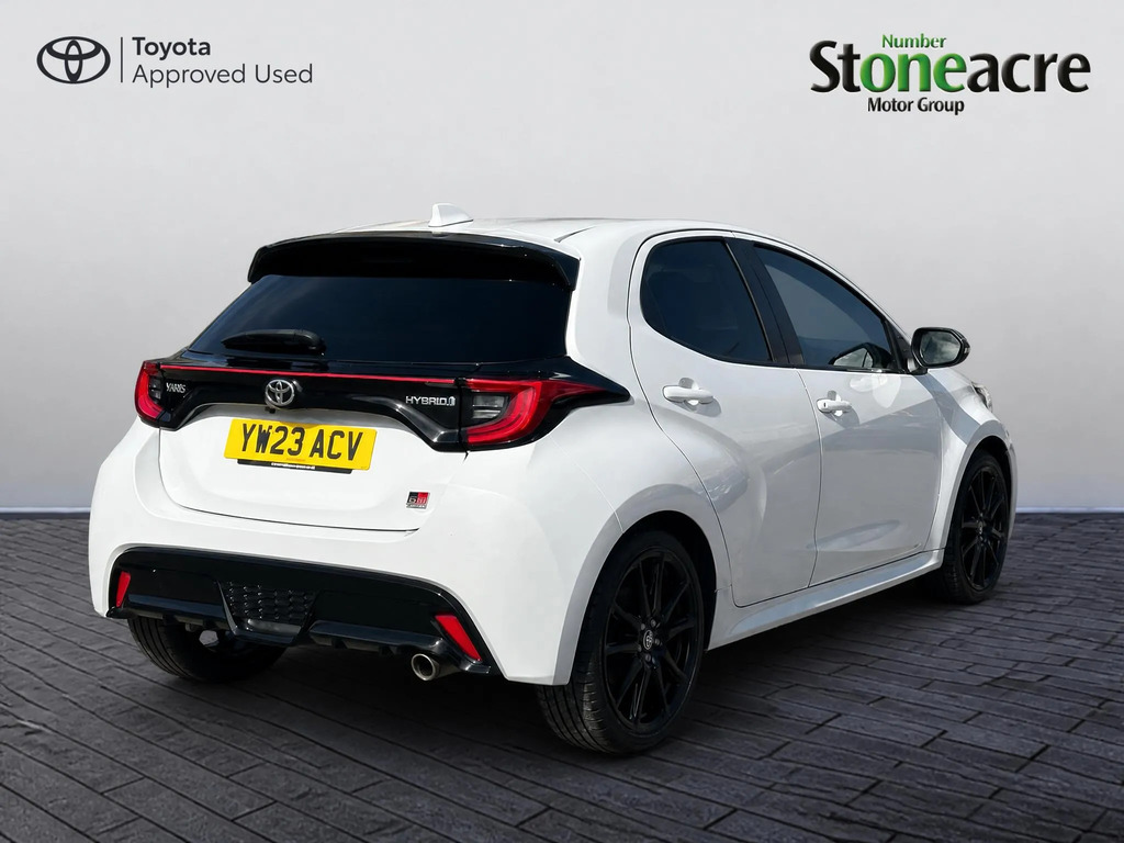 Toyota Yaris 1.5 Hybrid Gr Sport  #2