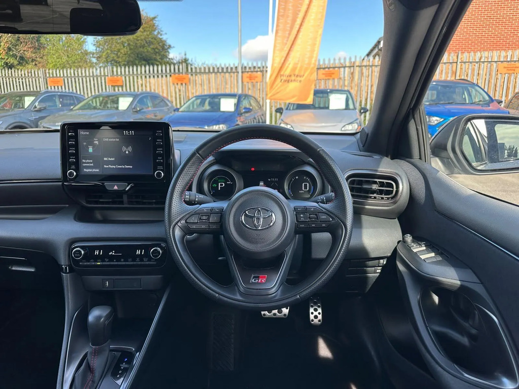 Toyota Yaris 1.5 Hybrid Gr Sport  #6