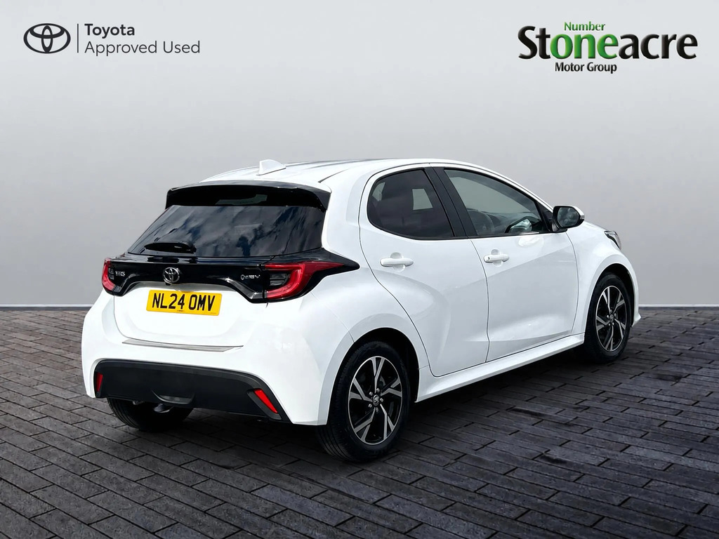 Toyota Yaris 1.5 Hybrid Design  #3