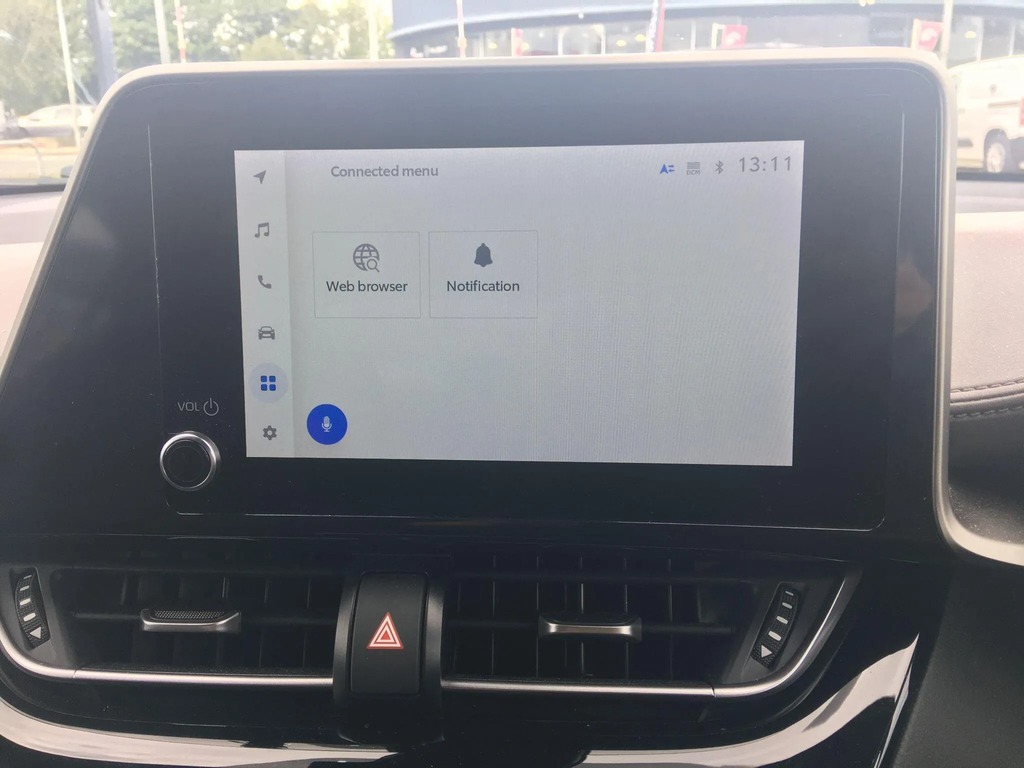 Toyota C-Hr Excel White #28