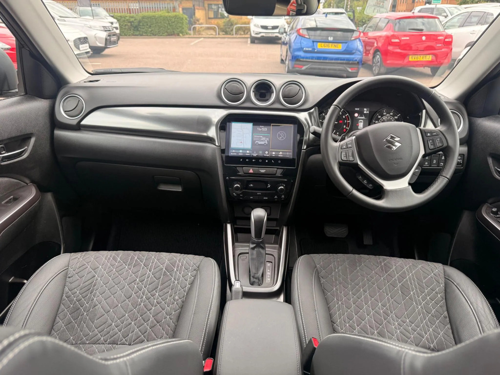 Suzuki Vitara Vitara 61Kwh Ultra Allgrip Green #9