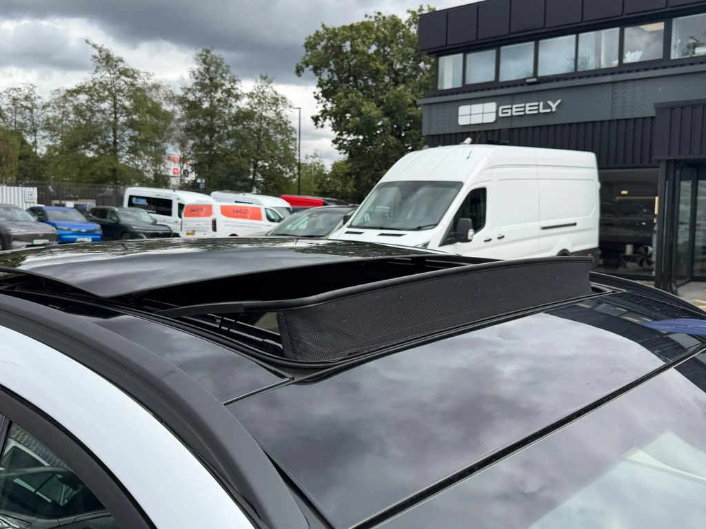 Ford Kuga 2.5 Duratec 14.4Kwh Active Suv Plug-in Green #37