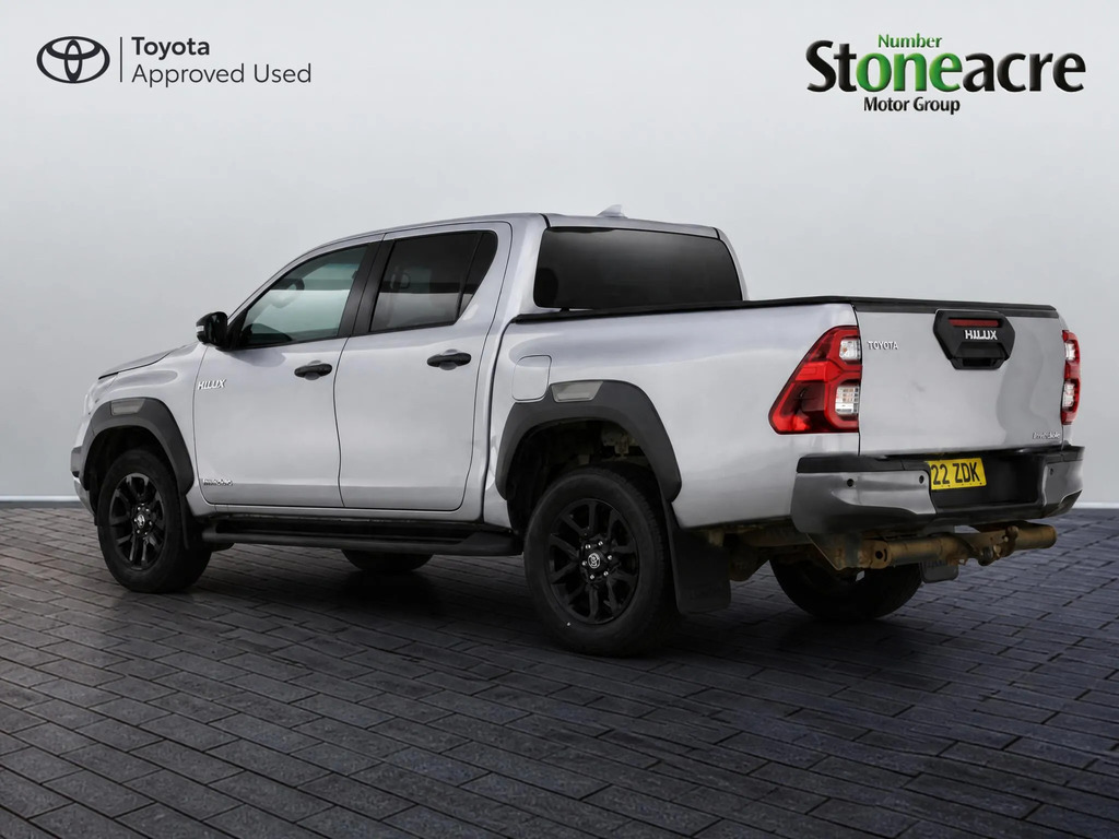 Toyota HILUX Pickup #3
