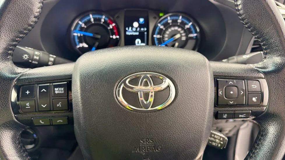 Toyota HILUX D-4d4wd Dcb  #8