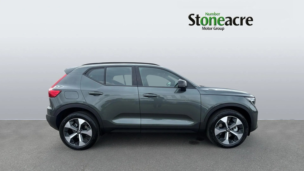 Volvo XC40 2.0 B3p Plus Dark  #3