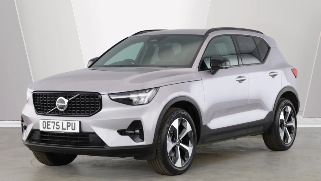 Volvo XC40 2.0 B4p Plus Dark #3
