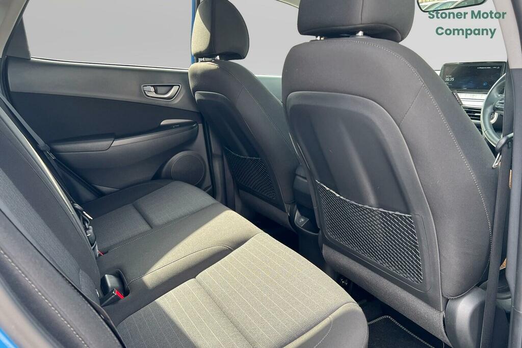 Hyundai Kona Hatchback Red #18