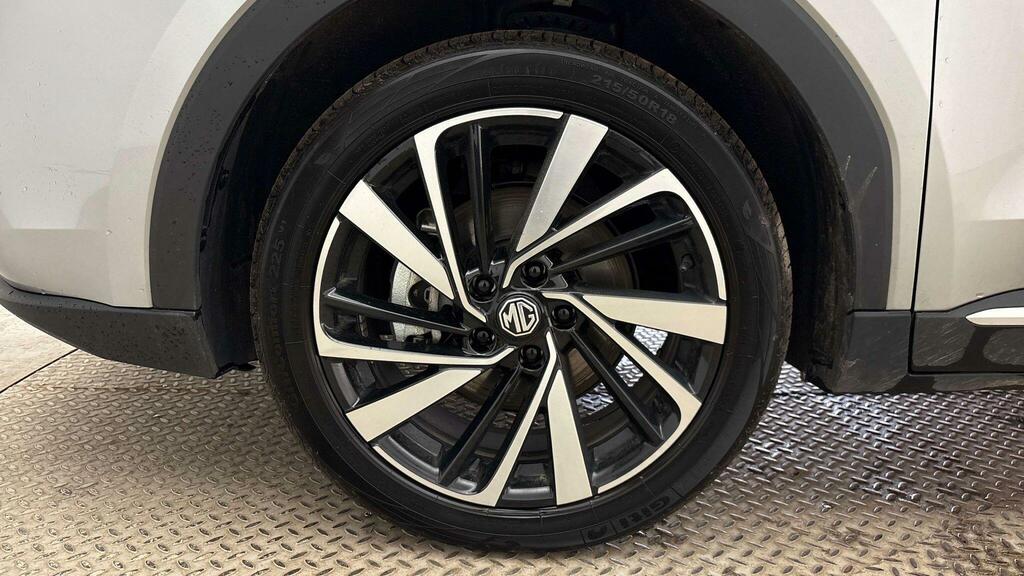 MG ZS 1.5 Hybrid Trophy Euro 6 Ss Silver #6
