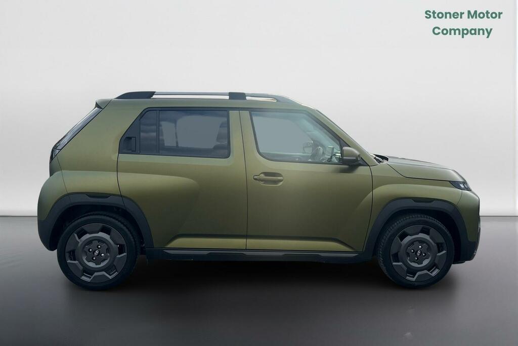 Hyundai Inster Long Range 49Kwh Cross Green #2