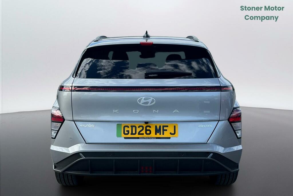 Hyundai Kona 65.4Kwh N Line Silver #4