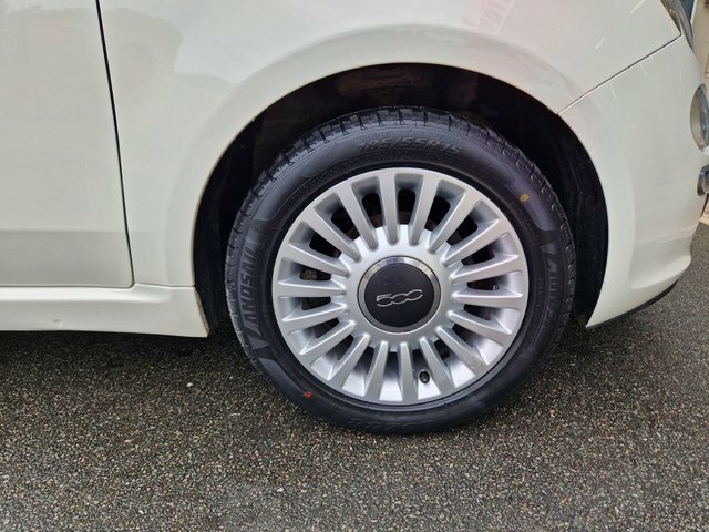 Fiat 500 Hatchback White #31