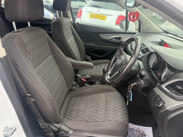 Vauxhall Mokka Hatchback Brown #10