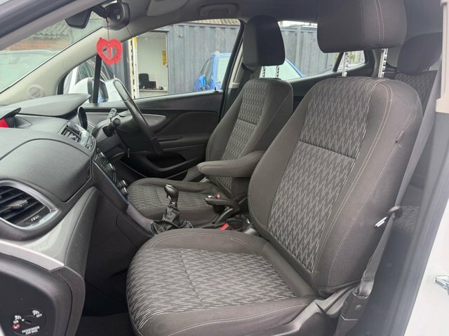 Vauxhall Mokka Hatchback Brown #14