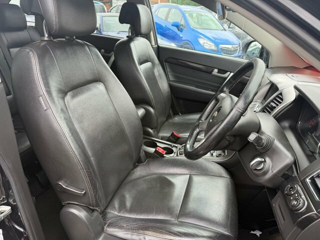 Chevrolet Captiva Vcdi Ltz Black #12