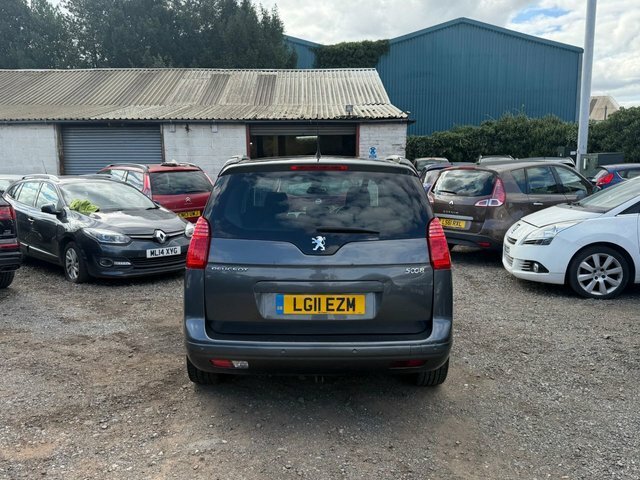 Peugeot 5008 Mpv Grey #5
