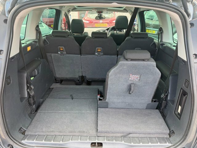 Peugeot 5008 Mpv Grey #14